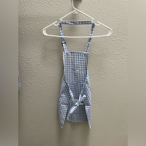 Children's Artists Aprons Pure Cotton Gingham - Size L (6-12yrs) - NWOT - Picture 2 of 9